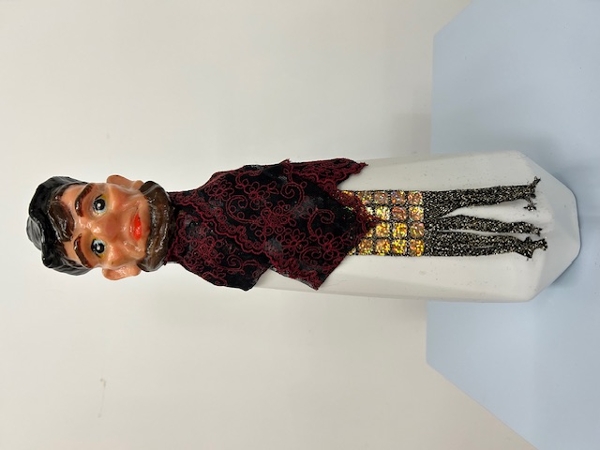 SWEETLOVE William - The oldest curator 7